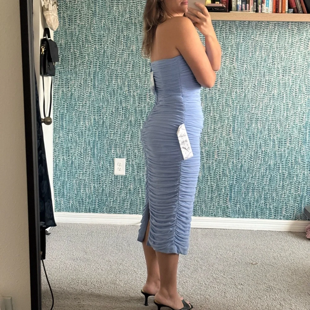 Dress the Population Heather Strapless Ruched Bodycon Midi Dress in size L NWT - Picture 4 of 5